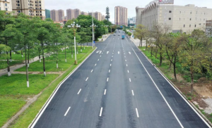 惠州博罗石湾：兴业大道、建设东路沥青罩面工程竣工通车