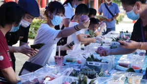浓情端午粽飘香 珠海市举行健康文化游园活动