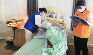 深圳：举办养老护理员职业技能竞赛 打造匠心护老专业队伍