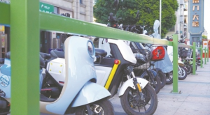 广州天河车陂北社区：美丽家园街坊同维护 安全难题大家共协商