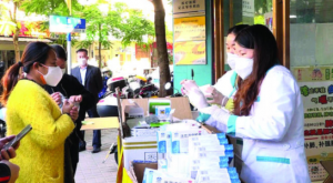 惠州惠东：多家药店免费发药 保障人民群众的用药需求