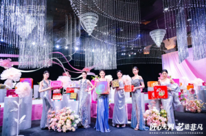 匠心无界，艺造非凡——锦华月饼2025中秋新品发布会隆重举行